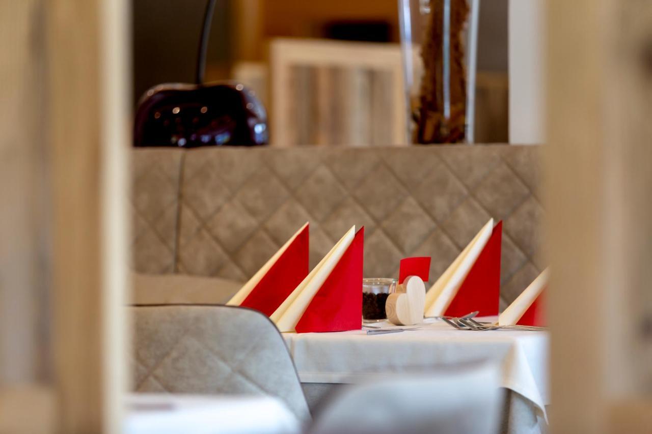 Hotel Kronhof โมโซ ภายนอก รูปภาพ
